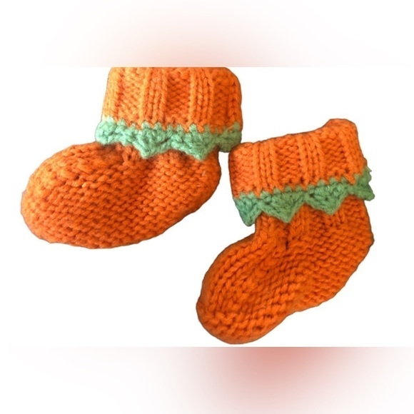 Newborn Fall Pumpkin Patch Photo Shoot Session Beanie Booties Leather Bootie NB - Picture 4 of 7
